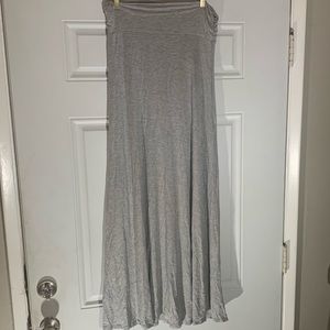 Grey skirt